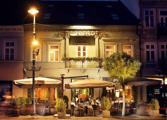 Hotel Ambassador 1
