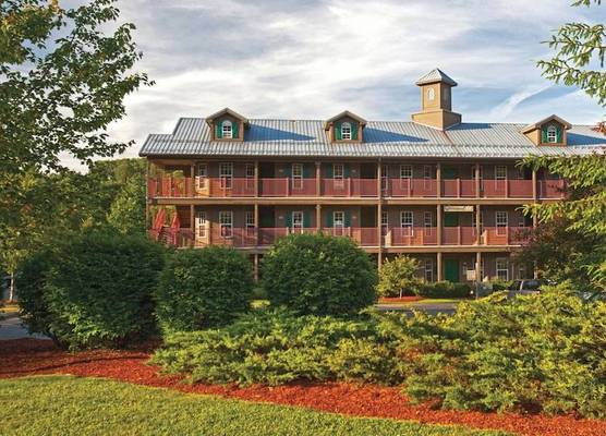 Holiday Inn Club Vacations OAK N SPRUCE RESORT BERKSHIRES 1
