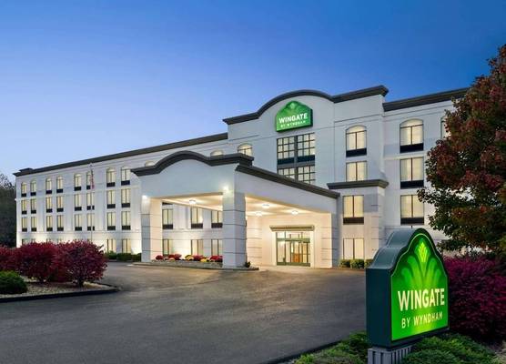 Wingate by Wyndham Bridgeport Clarksburg 1