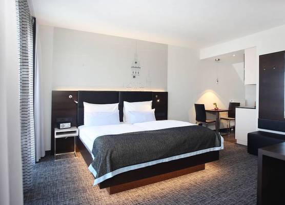 Schiller5 Hotel 1