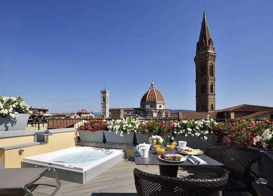 San Firenze Suites & Spa 1