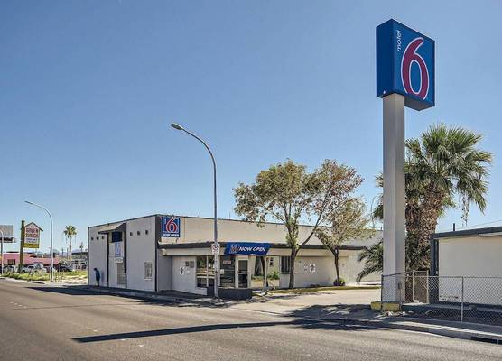 Motel 6 Las Vegas NV Downtown Fremont St 1