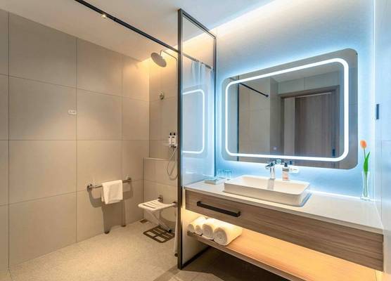 Holiday Inn Express Hangzhou Airport by IHG 1