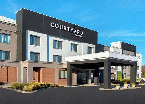 Courtyard Newburgh Stewart Airport 1