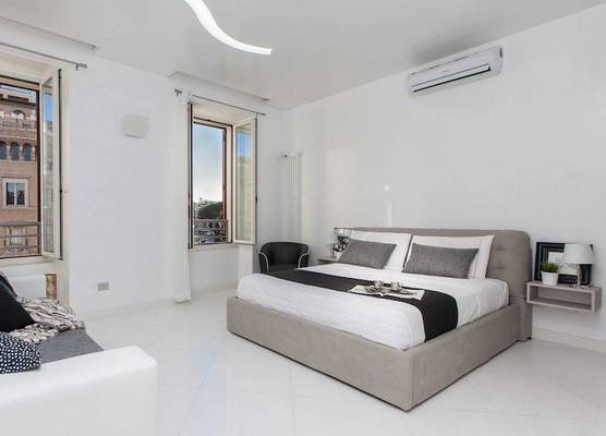 Piazza Venezia White Apartments 1