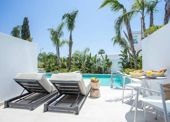 Vanik Suites 1