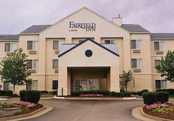 Baymont by Wyndham St. Charles 1