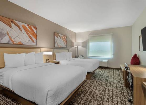 Best Western Plus Pearland/Houston Medical Center Hotel 1