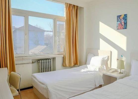 Beijing Zhonggong Hotel 1