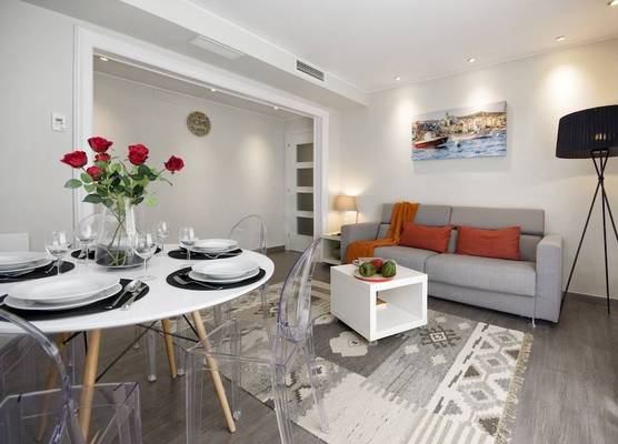 Eixample Building Apartments by Mercedes Heritage 1