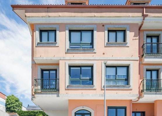 Luxury Singular Apartments Orange 1