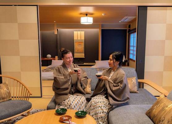 NISHIYAMA RYOKAN Established in 1953 1