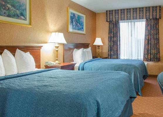 Quality Inn & Suites 1