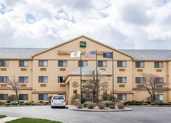 Quality Inn & Suites South Bend Airport 1