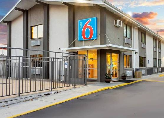 Motel 6 Ogden, UT- Downtown 1