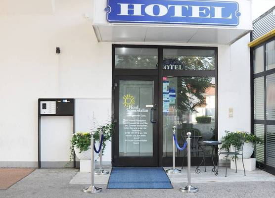 Hotel Sonnenkeller 1