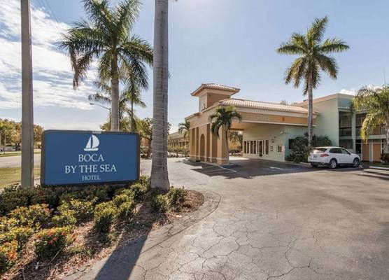 Boca By The Sea Hotel 1