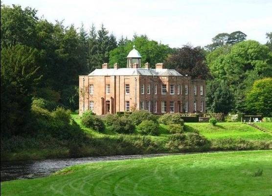 Warwick Hall 1