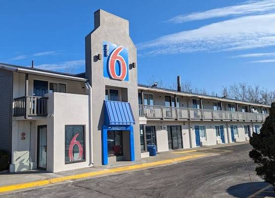 Motel 6-Leominster, MA 1
