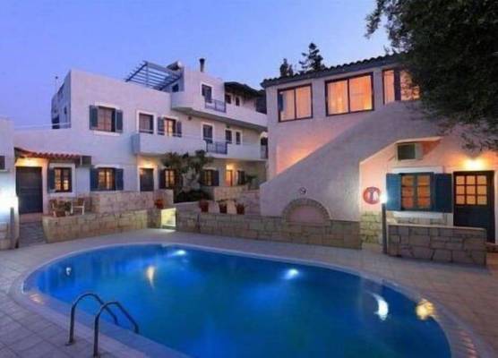 Stelva Villas 1