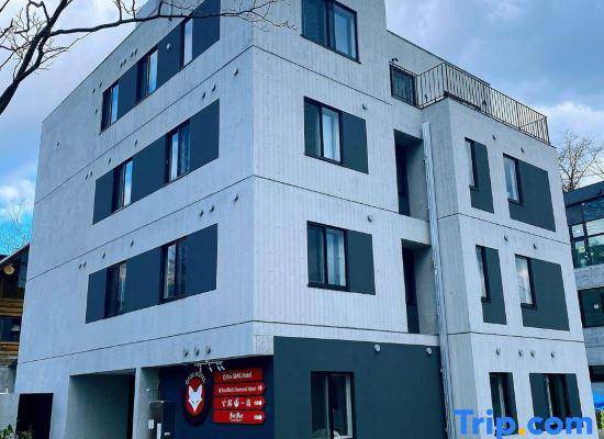 Q FOX GMG HOTEL 1