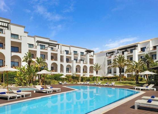 Pine Cliffs Ocean Suites, a Luxury Collection Resort & Spa, Algarve 1