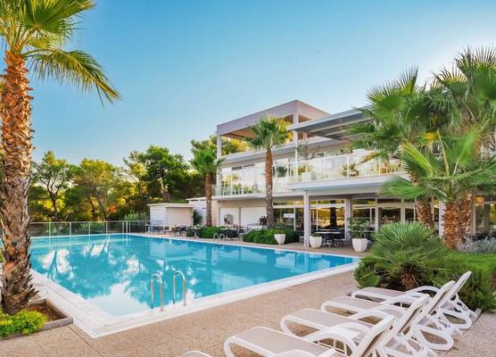Gava Waterman Milna Resort – All Inclusive 1