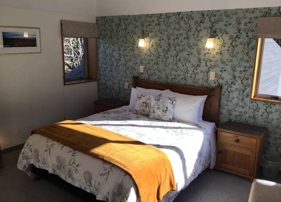 Woodland Glen Lodge B&B 1