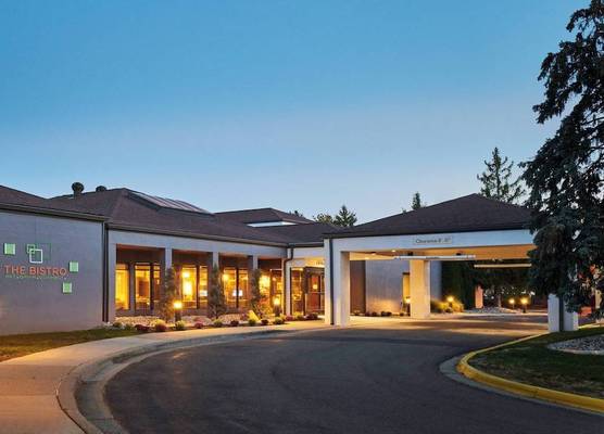Courtyard by Marriott Detroit Warren 1