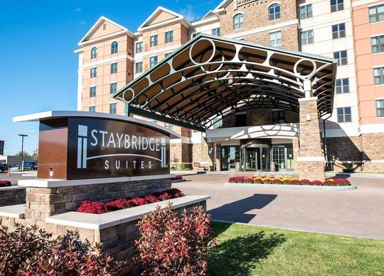 Staybridge Suites ALBANY WOLF RD-COLONIE CENTER by IHG 1