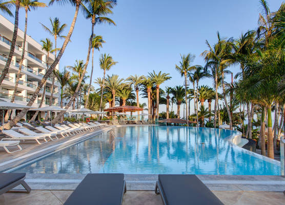 Hotel Fariones 1