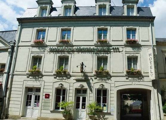 Logis Hôtel Le Plantagenêt 1