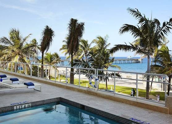 Royal Blues Hotel 1