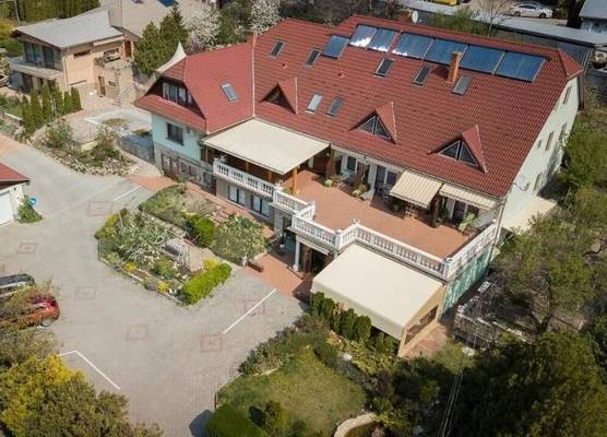 Le Rose Suites & Park Hotel 1