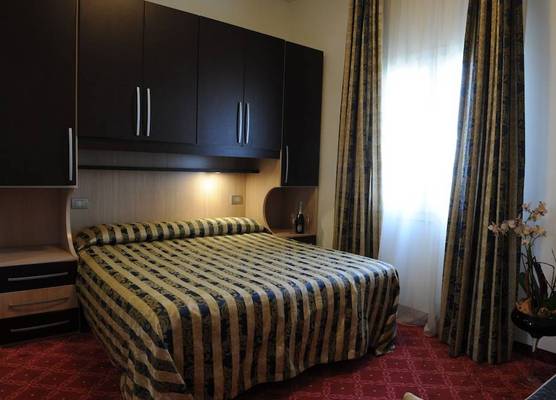 Hotel Miami 1