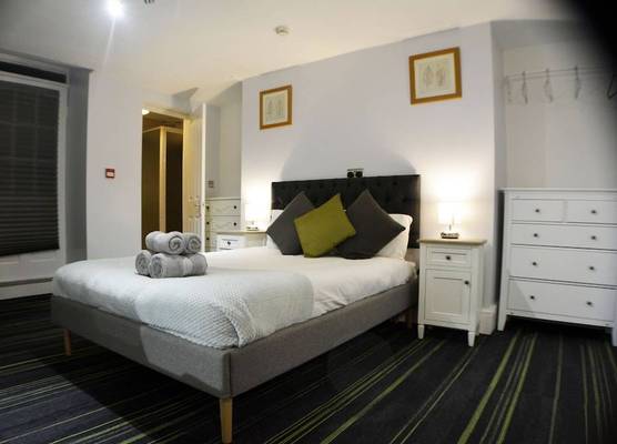 Queens Guesthouse Manchester 1