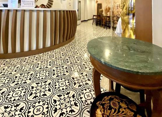 Sunray Beach Hotel Patong 1