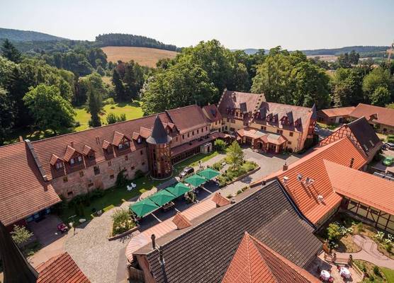Schlosshotel Weyberhöfe 1