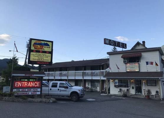 Inntowne Motel 1