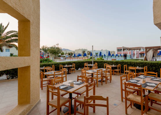 Dessole Dolphin Bay Resort 1