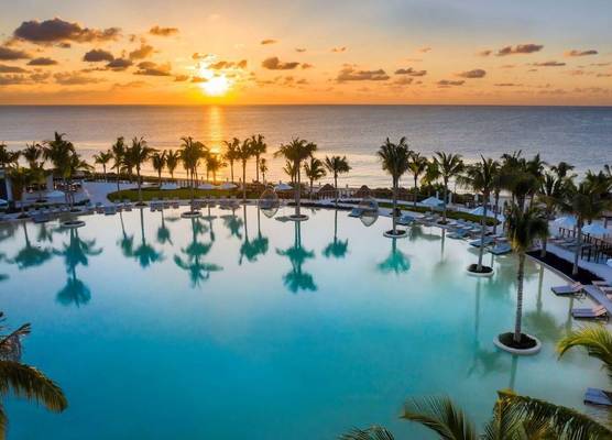 Haven Riviera Cancun - All Inclusive - Adults Only 1