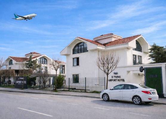 D Twins Airport Hotel 1