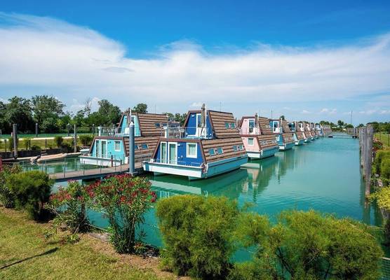 Marina Azzurra Resort 1
