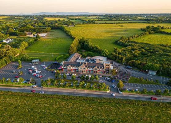 Kettles Country House Hotel 1