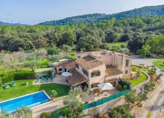 REYNES - Rustic villa with private pool and free Wi-Fi 1