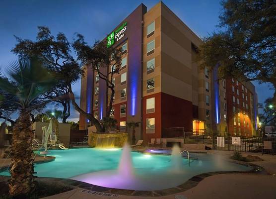 Holiday Inn Express & Suites SAN ANTONIO MEDICAL-SIX FLAGS by IHG 1