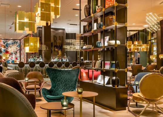 Motel One Frankfurt-Römer 1