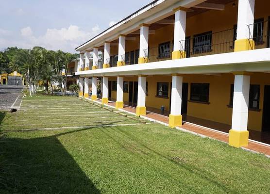Zafra Hotel 1