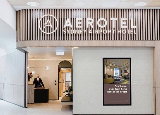 Aerotel Sydney - Inside International Terminal Airport 1