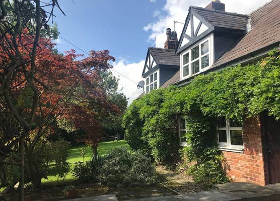 Rylands Farmhouse 1